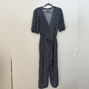 Navy Blue Floral Patterned Jumpsuit